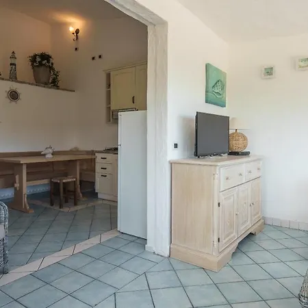 Welcomely - Villa Aranzos Apartamento